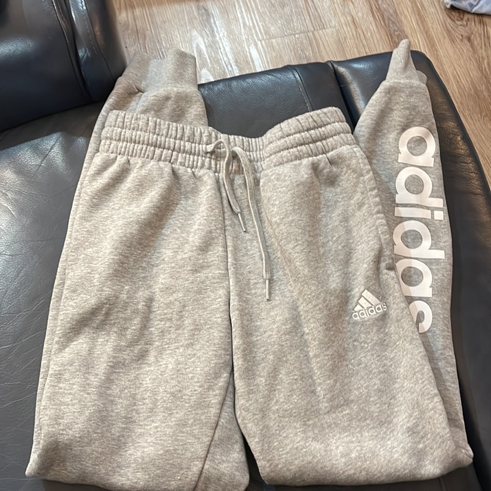 Adidas sweatpants